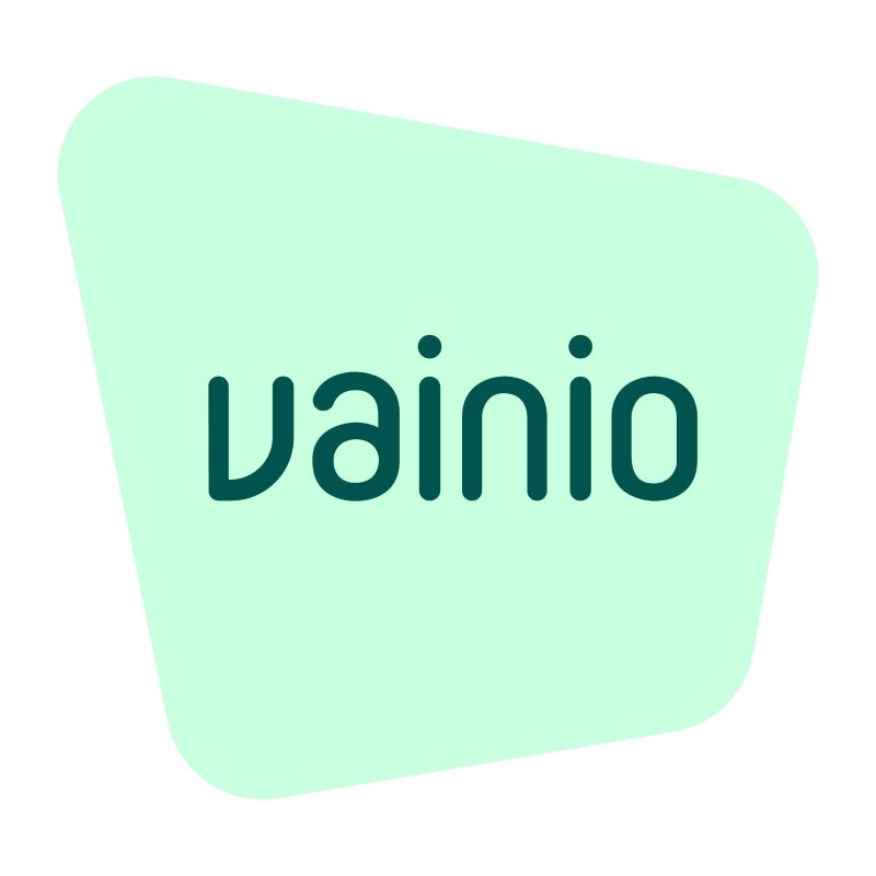Vainion rekisteröity kuviomerkki, jossa lukee turkoosilla pohjalla Vainio
